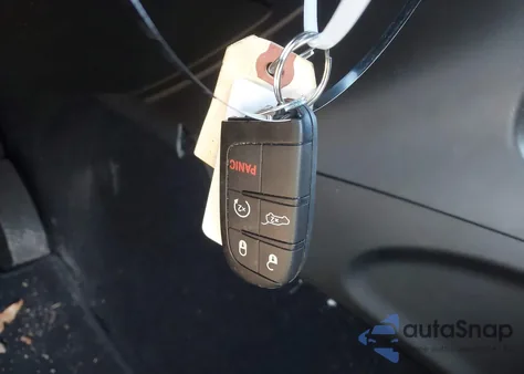 2021 Jeep Grand Cherokee Limited 4X4 z USA, uszkodzony, nr VIN 1C4RJFBG5MC794760